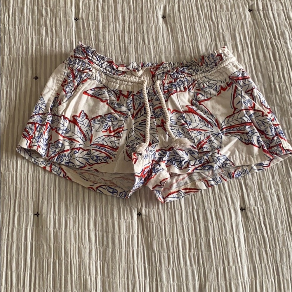 Linen Roxy shorts